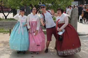 Als je lang genoeg in Korea blijft, begin je langzaam op een Aziaat te lijken.