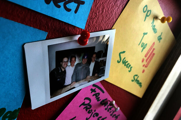 Selfie wall marks festive start of Atlas renovation