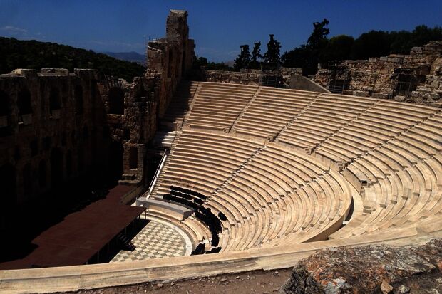 Students unravel acoustic secrets theaters ancient Greece
