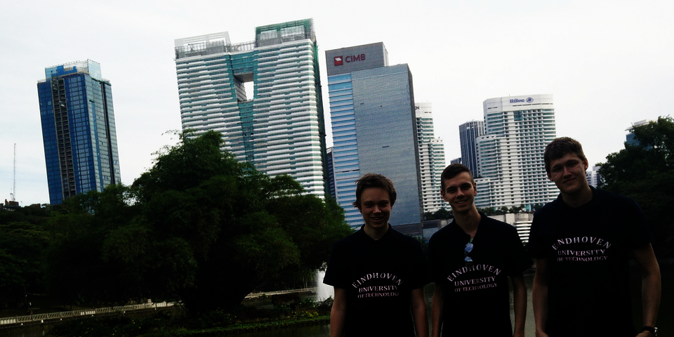 Koen Wolters, Stefan van der Linden en Björn Dullemond in Kuala Lumpur.