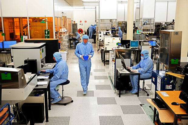 Nieuwe cleanroom komt pontificaal op de campus