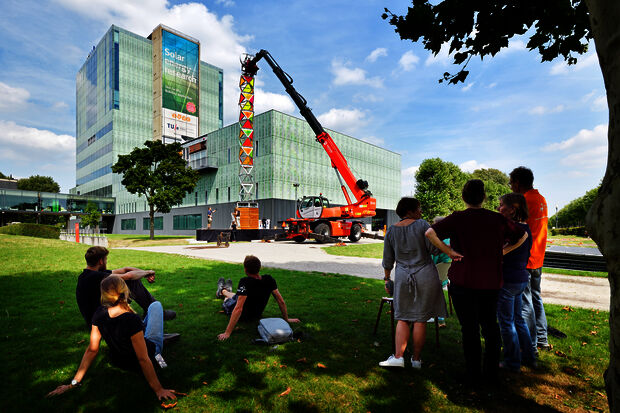 Fold-out energy tower is ready for practical use