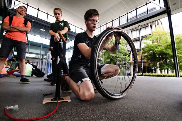 Intro ’17 | Repairing tires for beginners