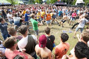 Moshpit-time met Mr. Polska. Foto | Loraine Bodewes