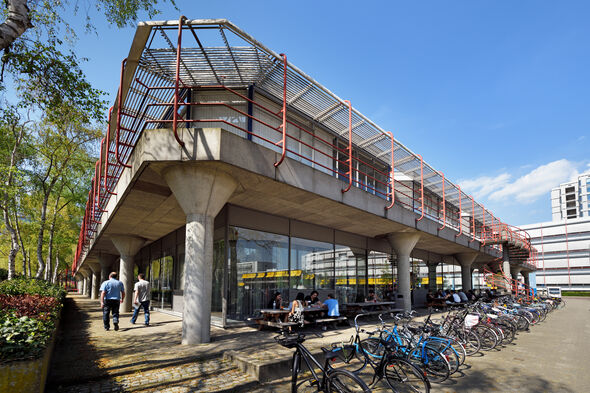 Laplace-gebouw. Foto | Bart van Overbeeke