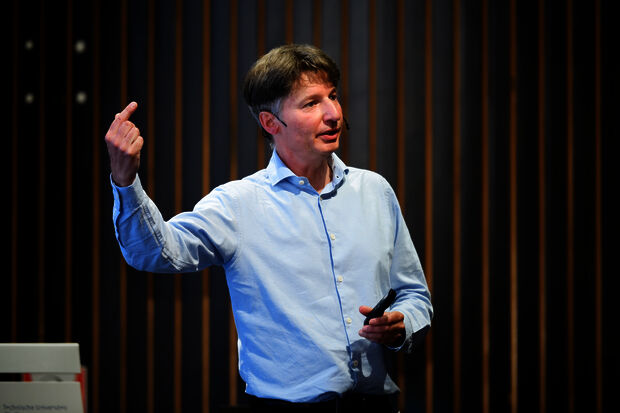 Energy Prof Smeulders: don't reject gas just yet