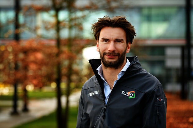 Mark aims for win-win situations