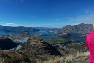 Uitzicht over het meer van Wanaka.
