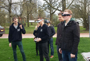 Workshop drone racing met Blue Jay.