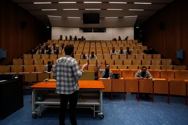 Dekate Mousa puts on-campus corona in the picture