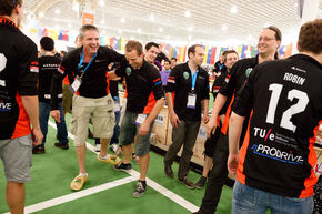 Blijdschap bij de teamleden van Tech United. Foto | Bart van Overbeeke